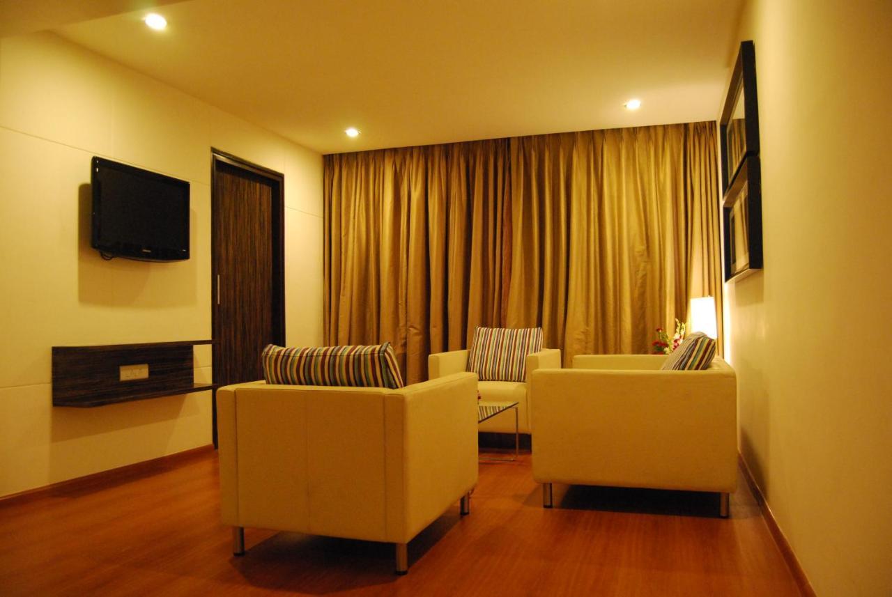 Hotel Royal Park Kākināda Zewnętrze zdjęcie