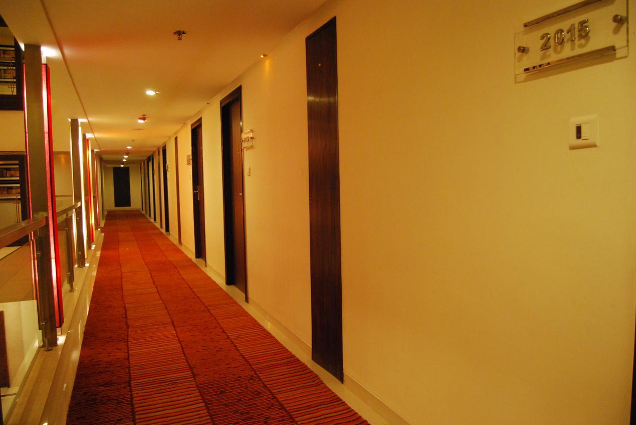 Hotel Royal Park Kākināda Zewnętrze zdjęcie