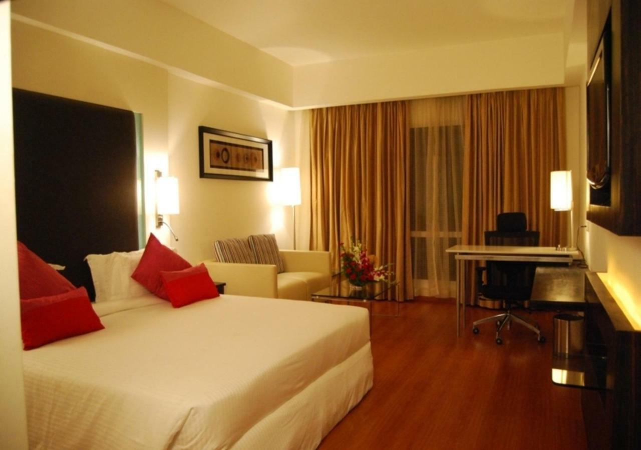Hotel Royal Park Kākināda Zewnętrze zdjęcie